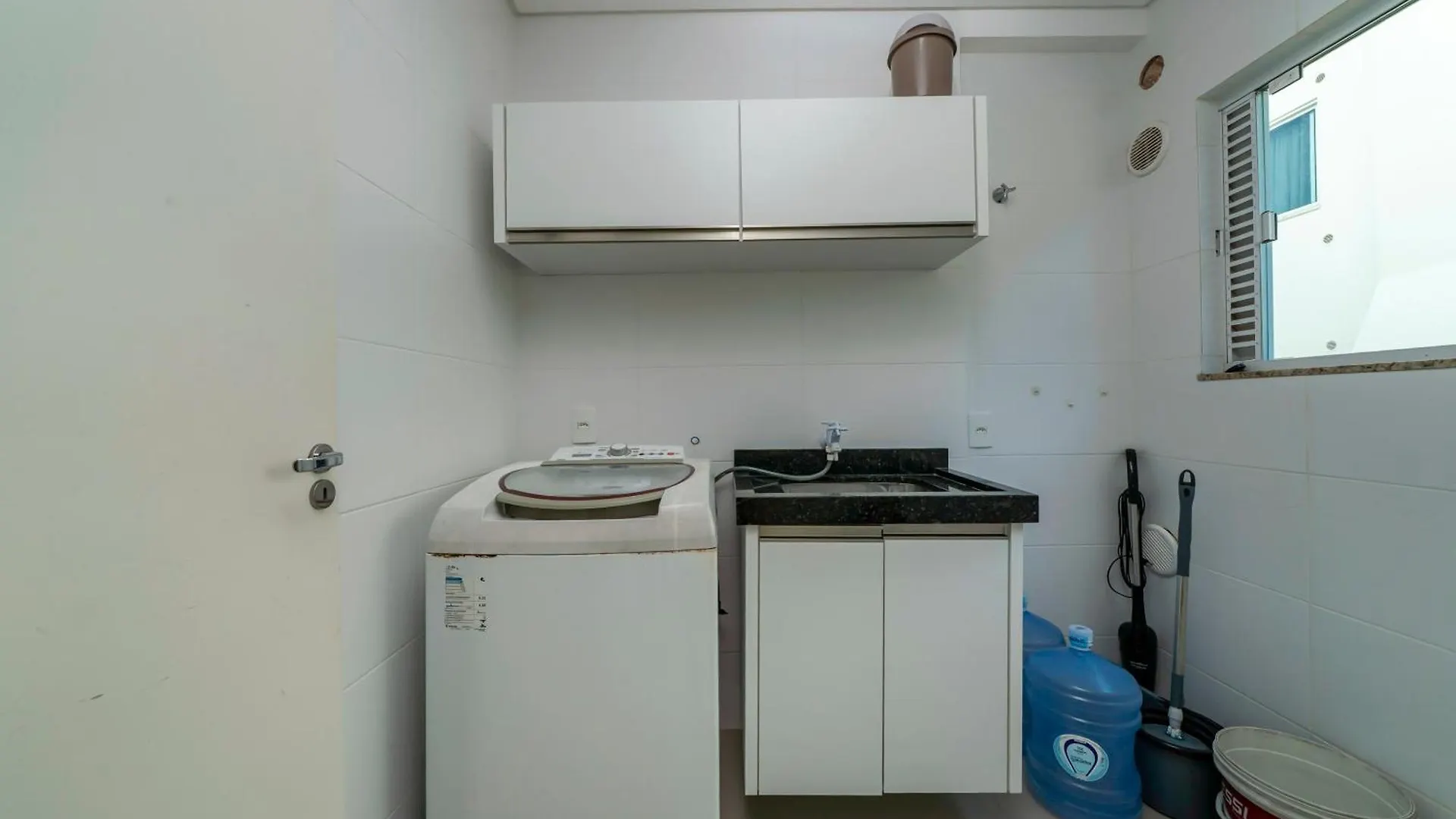 Apartamento A 150 Metros Da Praia Bombinhas Com 110M2 Natureza E Praia Juntos Apt Completo Pra Toda Familia Com Elevador #Uma Verdadeira Experiencia# Appartement