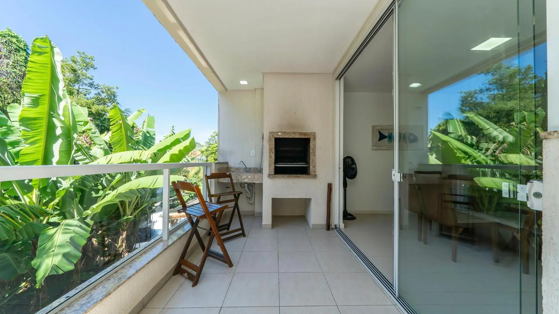 Apartamento A 150 Metros Da Praia Bombinhas Com 110M2 Natureza E Praia Juntos Apt Completo Pra Toda Familia Com Elevador #Uma Verdadeira Experiencia# Appartement