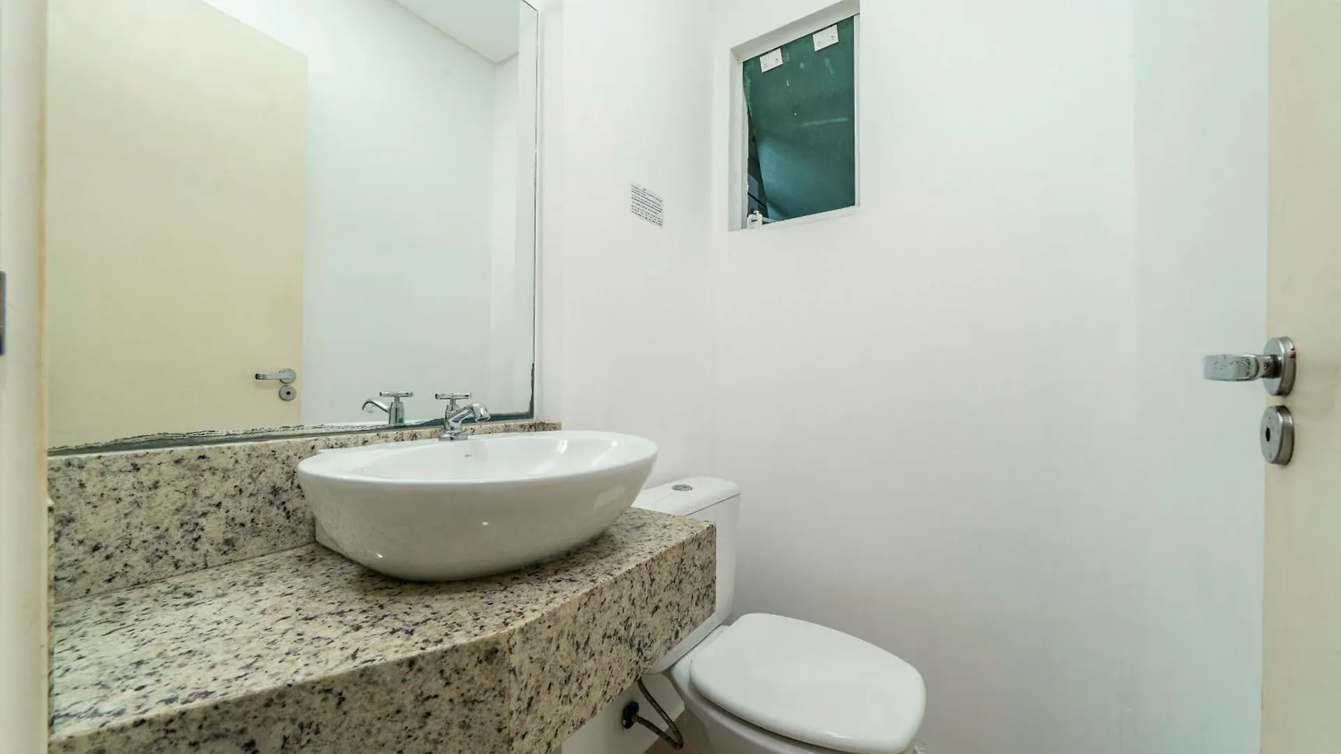 Apartmán Apartamento A 150 Metros Da Praia Bombinhas Com 110M2 Natureza E Praia Juntos Apt Completo Pra Toda Familia Com Elevador #Uma Verdadeira Experiencia#