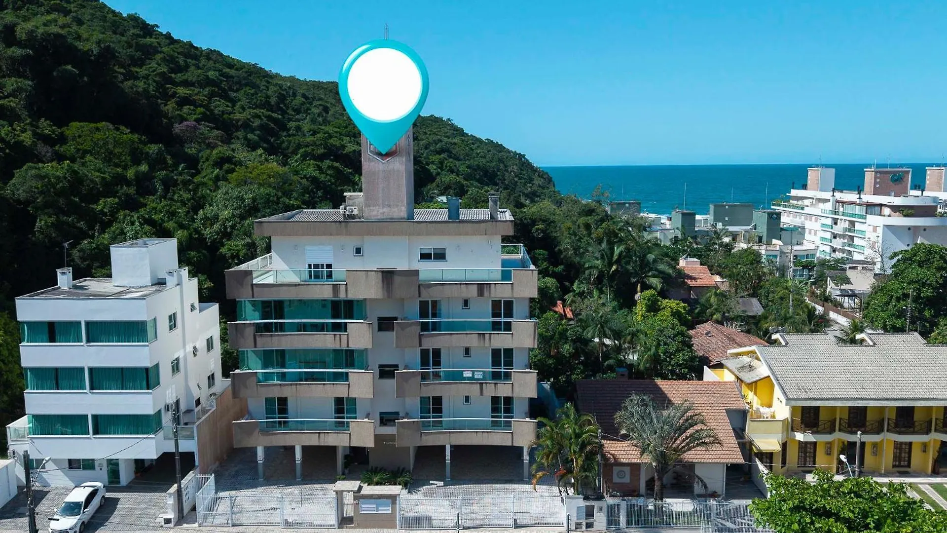 Apartamento A 150 Metros Da Praia Bombinhas Com 110M2 Natureza E Praia Juntos Apt Completo Pra Toda Familia Com Elevador #Uma Verdadeira Experiencia# Apartmán