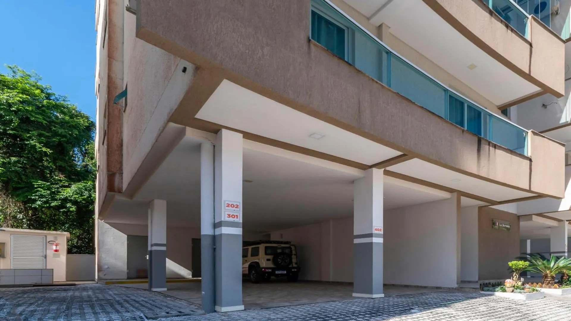 Apartmán Apartamento A 150 Metros Da Praia Bombinhas Com 110M2 Natureza E Praia Juntos Apt Completo Pra Toda Familia Com Elevador #Uma Verdadeira Experiencia#