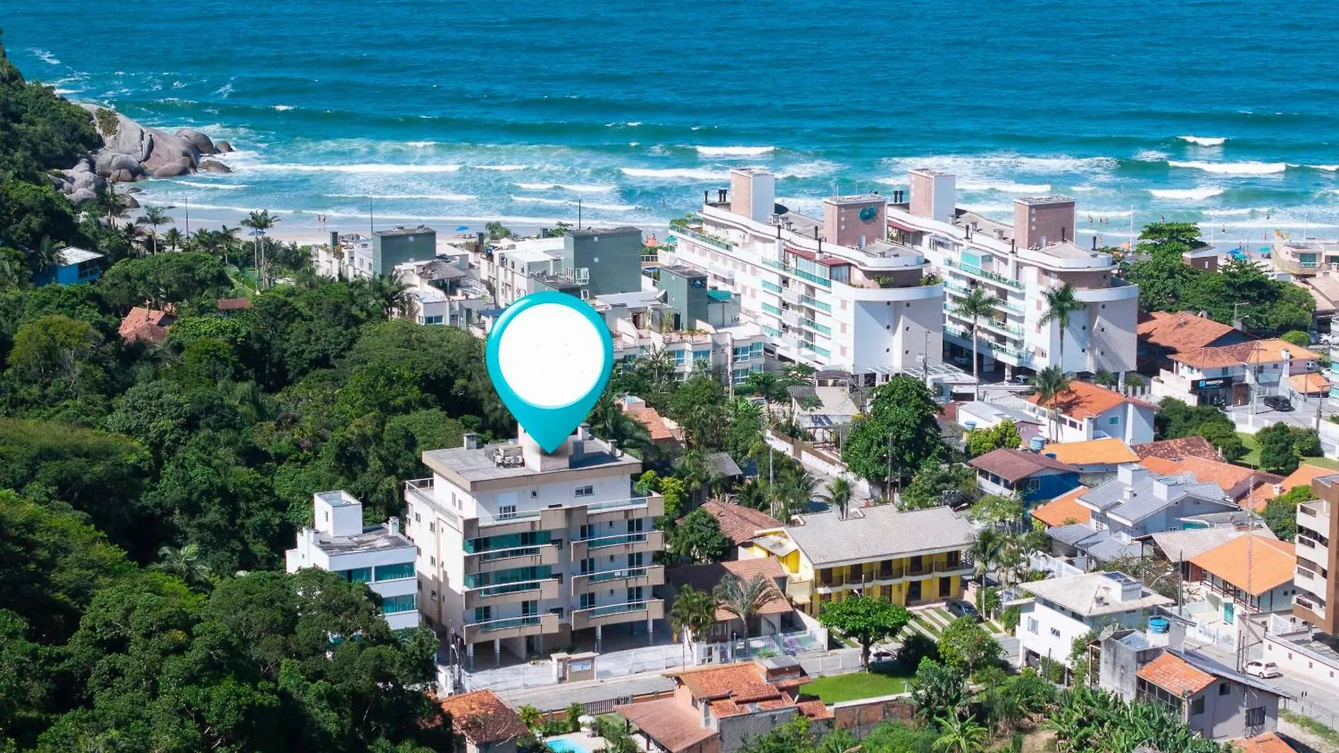 Apartamento A 150 Metros Da Praia Bombinhas Com 110M2 Natureza E Praia Juntos Apt Completo Pra Toda Familia Com Elevador #Uma Verdadeira Experiencia#