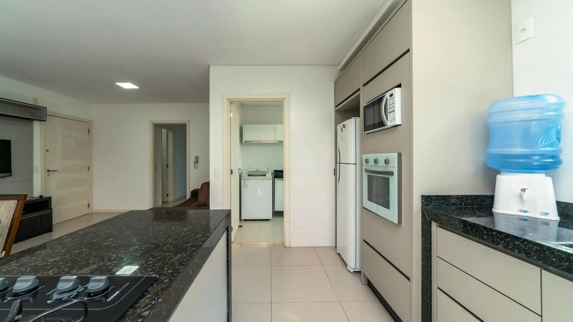 Apartmán Apartamento A 150 Metros Da Praia Bombinhas Com 110M2 Natureza E Praia Juntos Apt Completo Pra Toda Familia Com Elevador #Uma Verdadeira Experiencia#